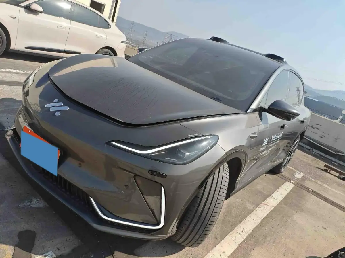 2023 IM LS7 BEV 100KWH