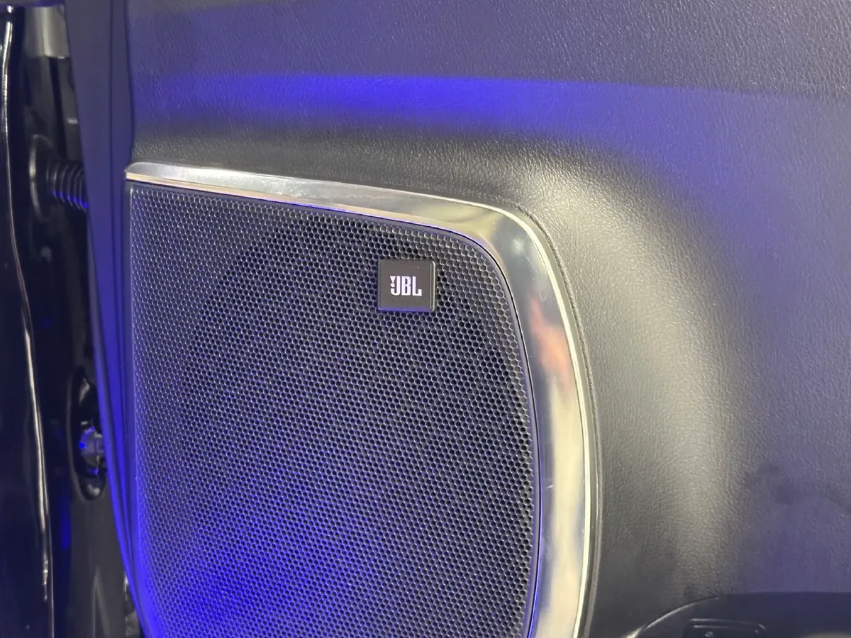 2021 Toyota Alphard 2.5L 117HP L4 E-CVT Hybrid,autocango,china used car exporter,china ev exporter,chinese used car exporter,chinese used ev exporter