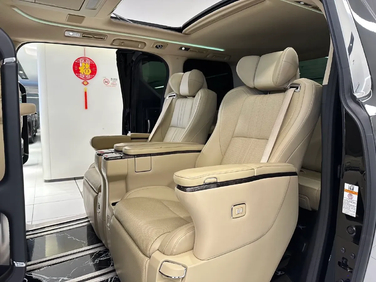 2021 Toyota Alphard 2.5L 117HP L4 E-CVT Hybrid,autocango,china used car exporter,china ev exporter,chinese used car exporter,chinese used ev exporter