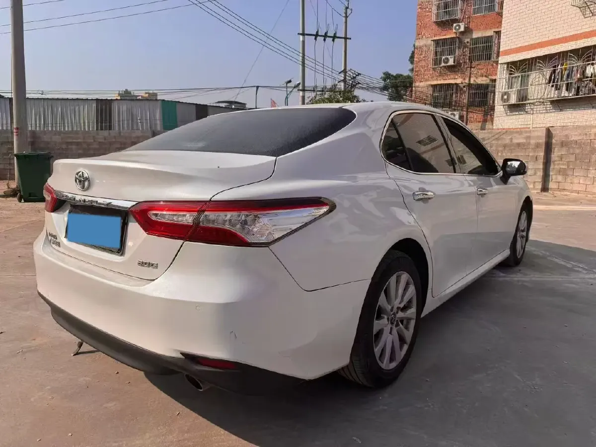 2018 Toyota Camry 2.0L 169HP L4 6AT,autocango,china used car exporter,china ev exporter,chinese used car exporter,chinese used ev exporter