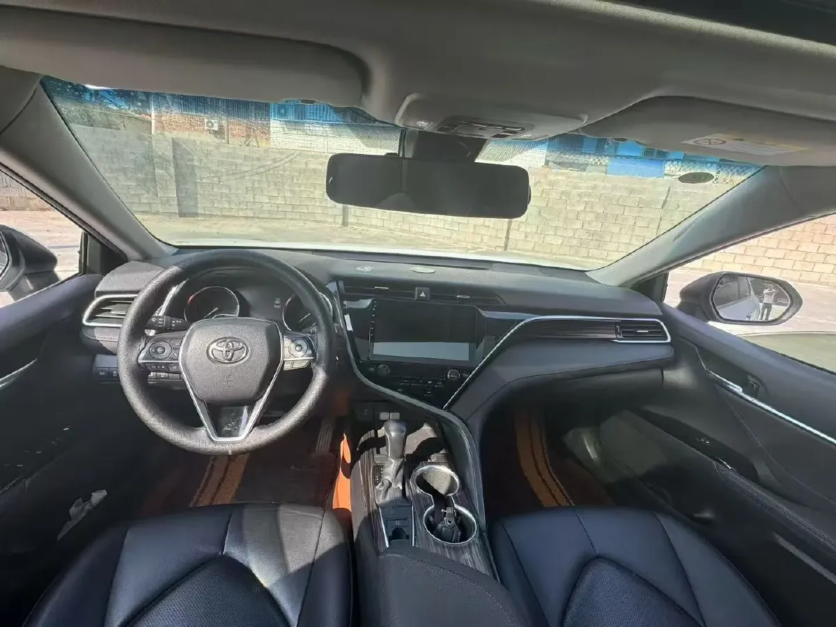 2018 Toyota Camry 2.0L 169HP L4 6AT,autocango,china used car exporter,china ev exporter,chinese used car exporter,chinese used ev exporter