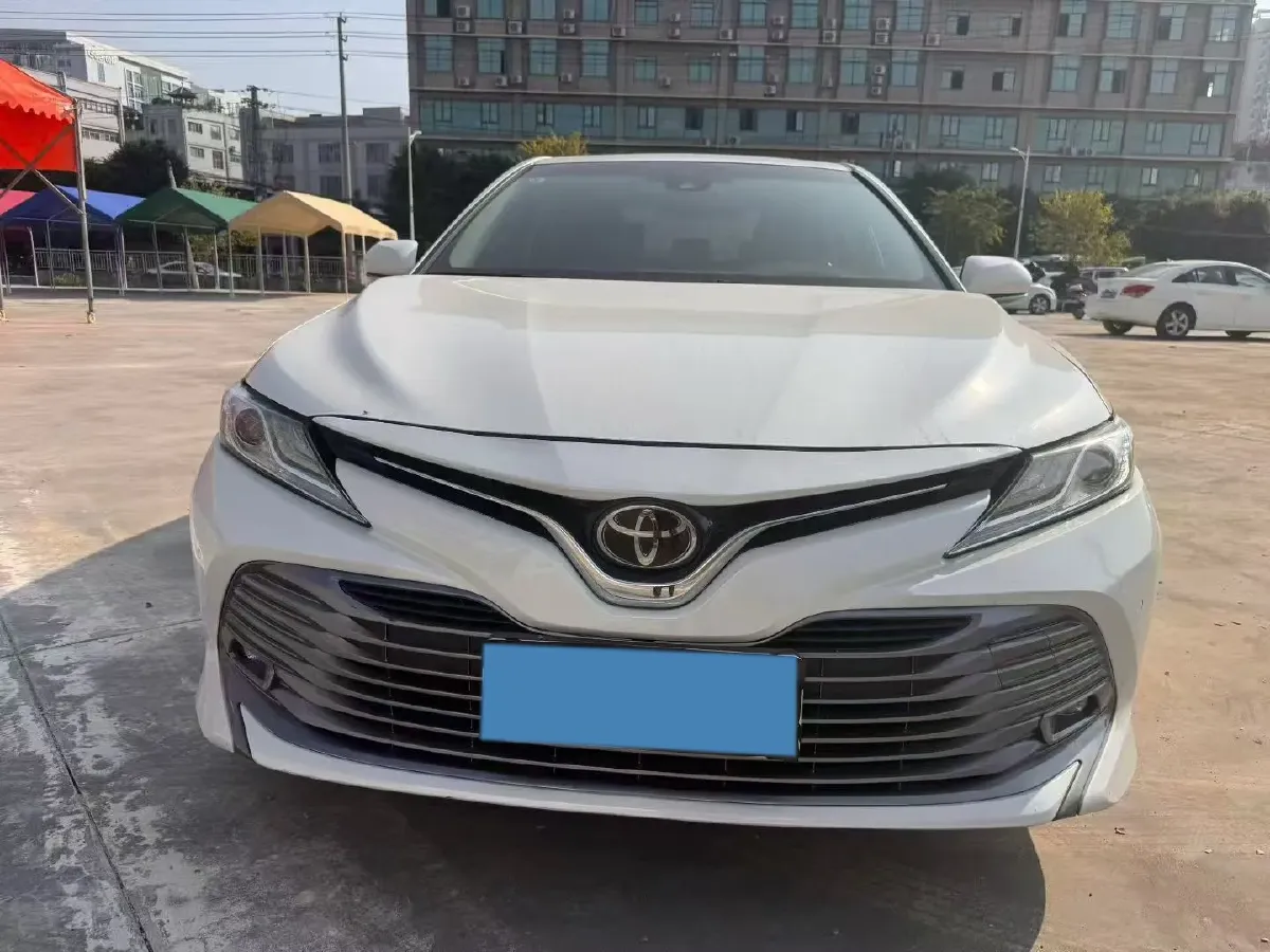 2018 Toyota Camry 2.0L 169HP L4 6AT,autocango,china used car exporter,china ev exporter,chinese used car exporter,chinese used ev exporter