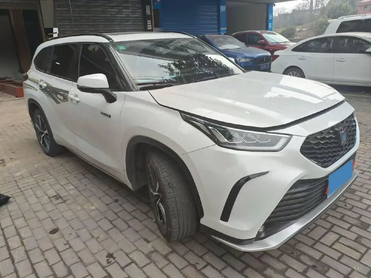 2022 Toyota Crown Kluger 2.5L 192HP L4 E-CVT Hybrid,autocango,china used car exporter,china ev exporter,chinese used car exporter,chinese used ev exporter