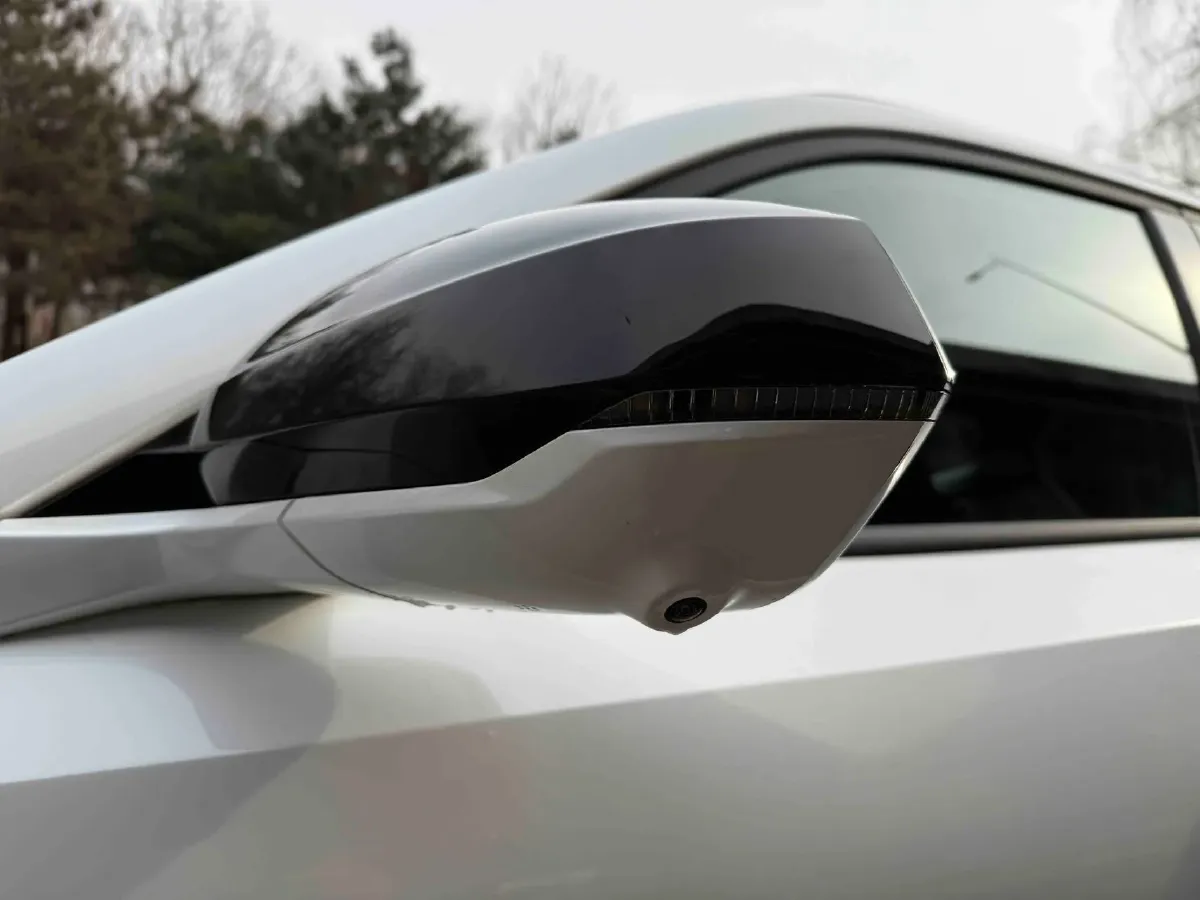 2025 ChangAn UNI-Z 1.5L 98HP L4 E-CVT PHEV,autocango,china used car exporter,china ev exporter,chinese used car exporter,chinese used ev exporter