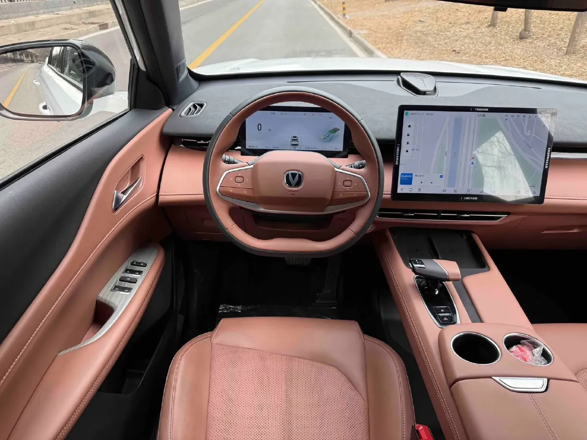 2025 ChangAn UNI-Z 1.5L 98HP L4 E-CVT PHEV,autocango,china used car exporter,china ev exporter,chinese used car exporter,chinese used ev exporter