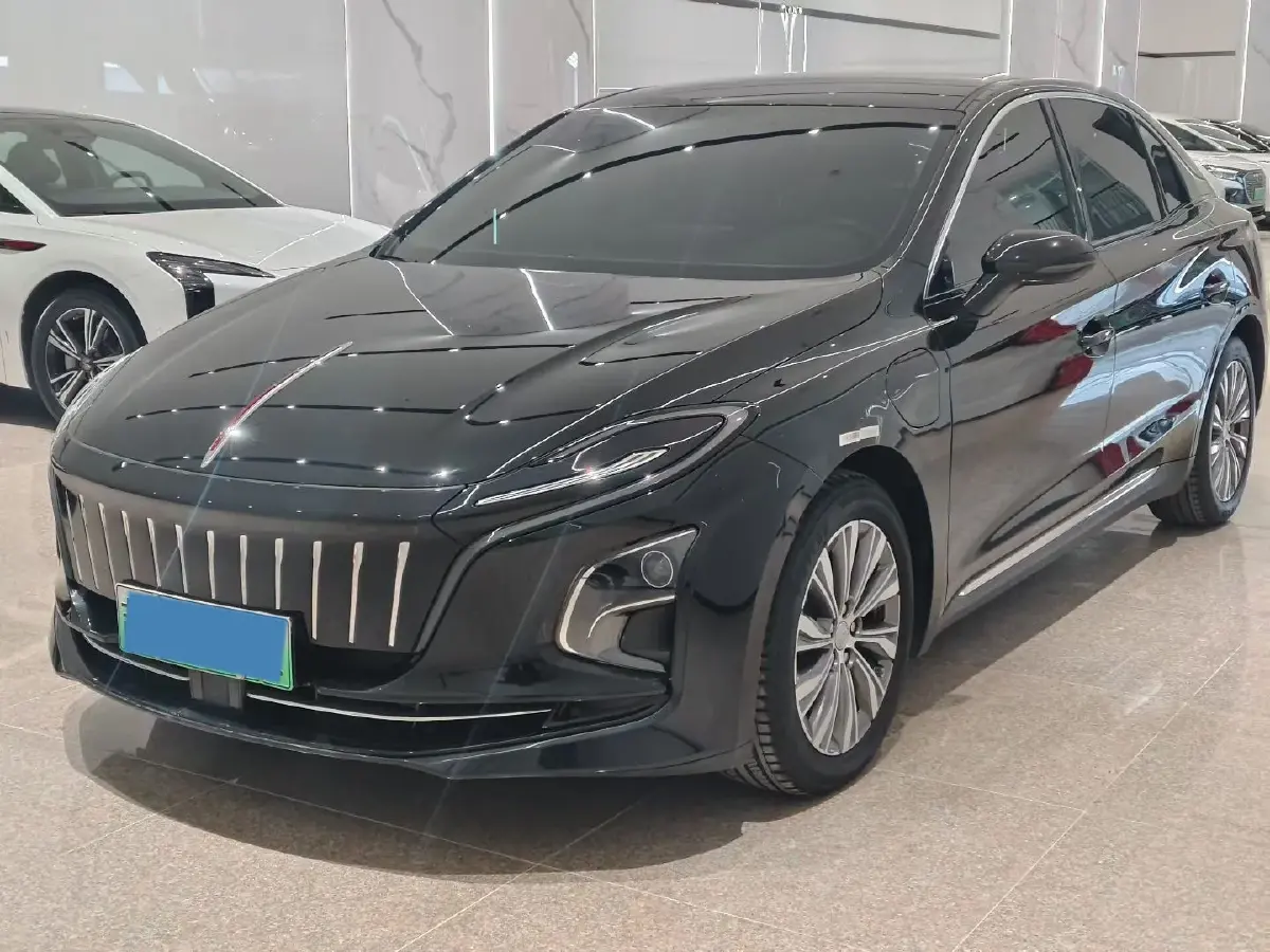 2023 HongQi E-QM5 BEV 82KWH