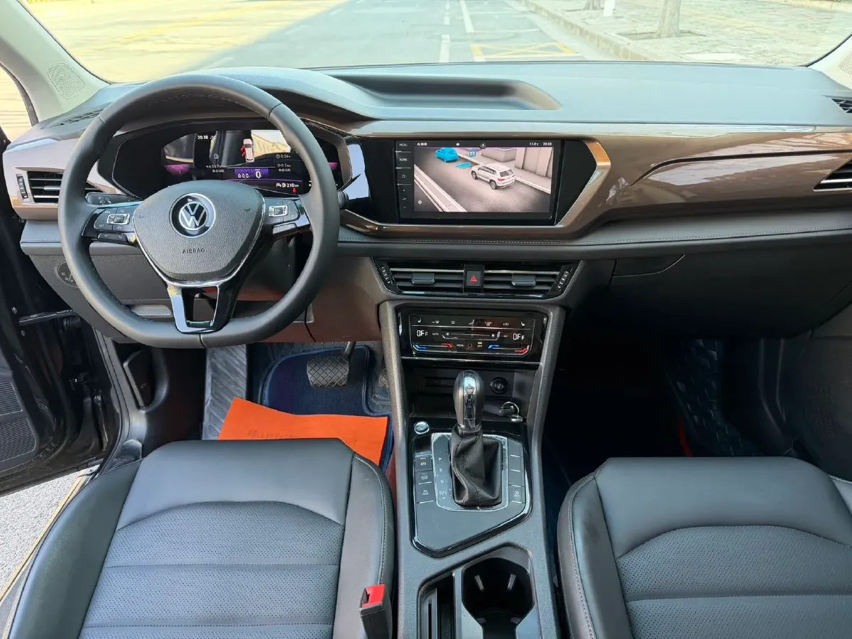 2022 Volkswagen Tharu 1.4T 150HP L4 7DCT,autocango,china used car exporter,china ev exporter,chinese used car exporter,chinese used ev exporter