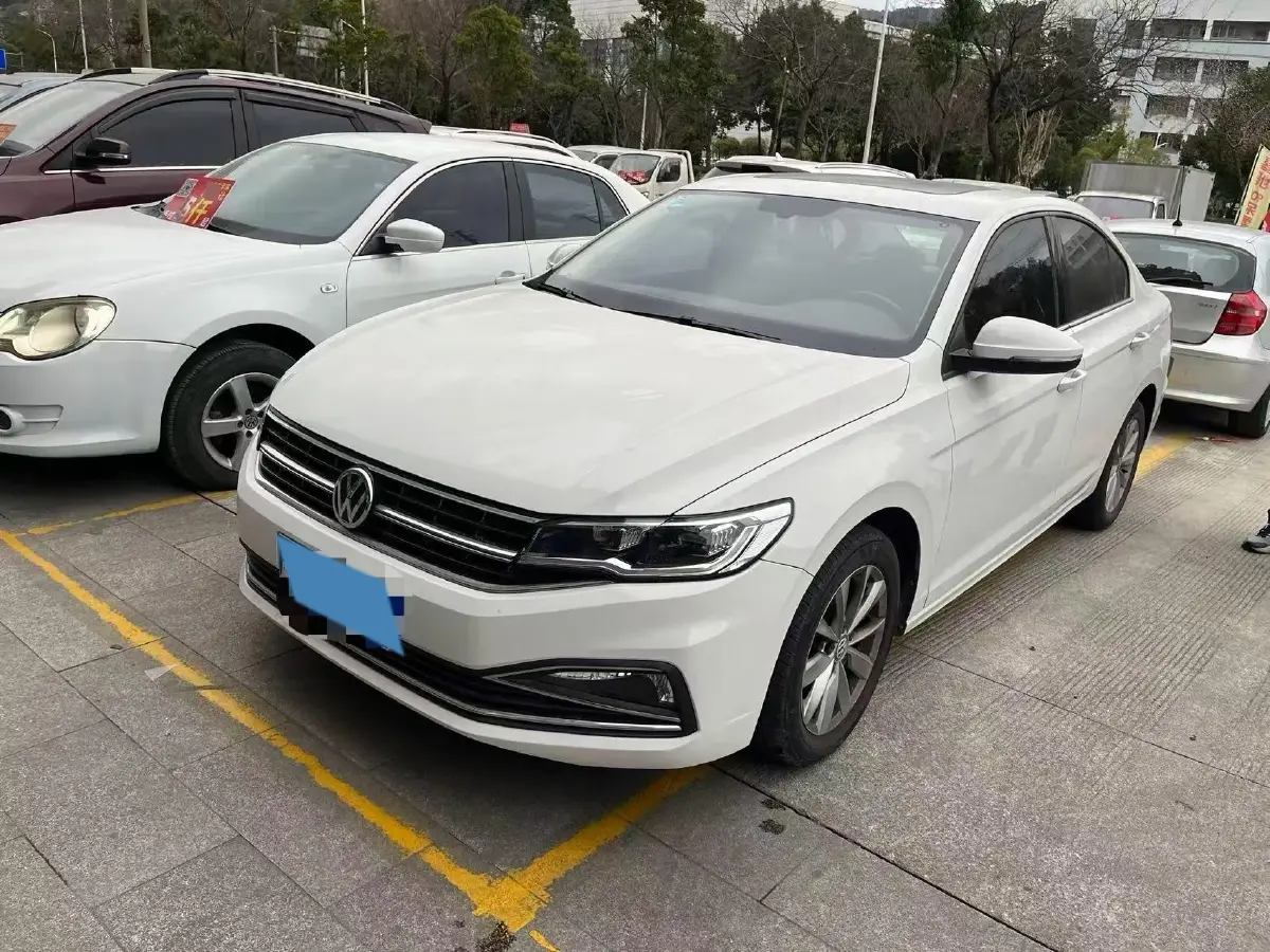 2021 Volkswagen Bora 1.4T 150HP L4 7DCT
