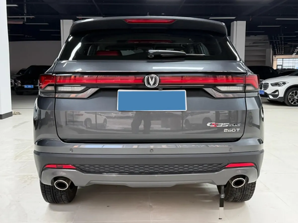 2021 ChangAn CS35 Plus 1.4T 160HP L4 7DCT,autocango,china used car exporter,china ev exporter,chinese used car exporter,chinese used ev exporter