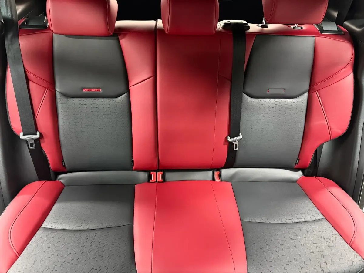 2021 ChangAn CS35 Plus 1.4T 160HP L4 7DCT,autocango,china used car exporter,china ev exporter,chinese used car exporter,chinese used ev exporter