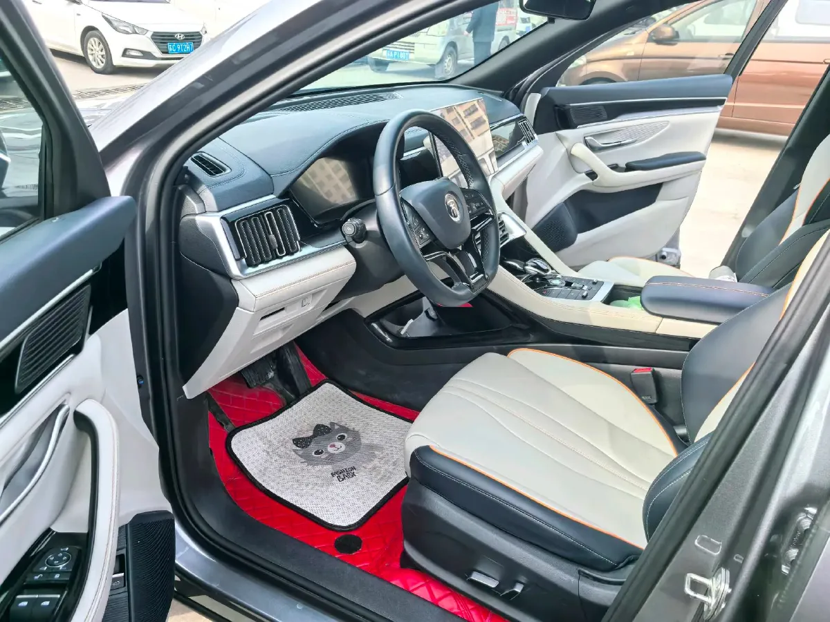 2022 Hyundai Tucson 2.0L 150HP L4 6AT Hybrid,autocango,china used car exporter,china ev exporter,chinese used car exporter,chinese used ev exporter