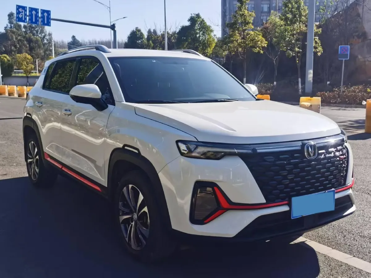 2021 ChangAn CS35 Plus 1.4T 160HP L4 7DCT,autocango,china used car exporter,china ev exporter,chinese used car exporter,chinese used ev exporter