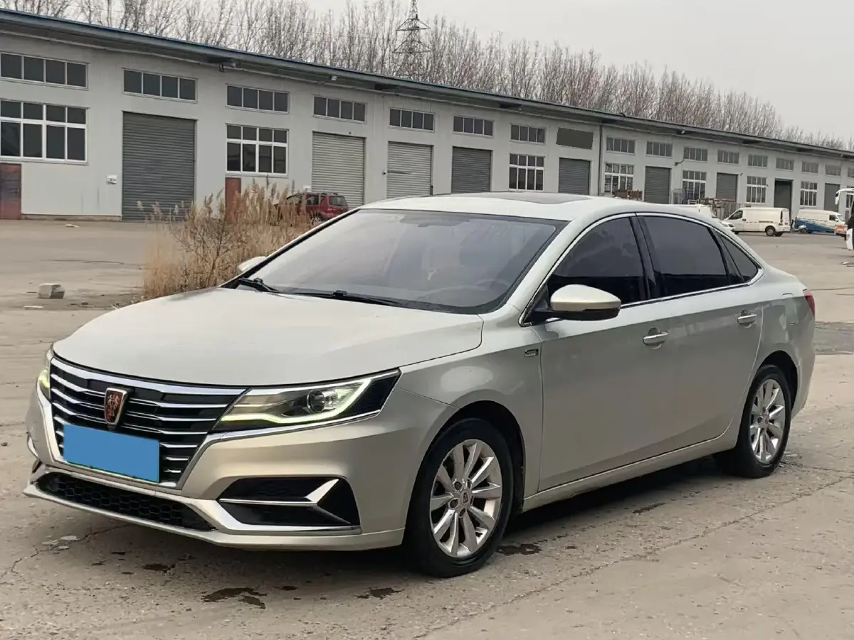 2017 Roewe i6 1.0T 125HP L3 2AT PHEV