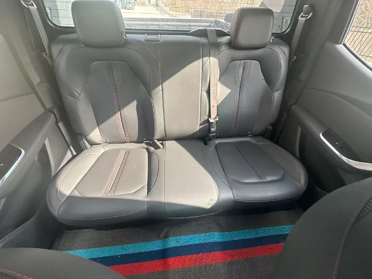 2021 MAXUS T90 2.0T 218HP L4 8AT,autocango,china used car exporter,china ev exporter,chinese used car exporter,chinese used ev exporter