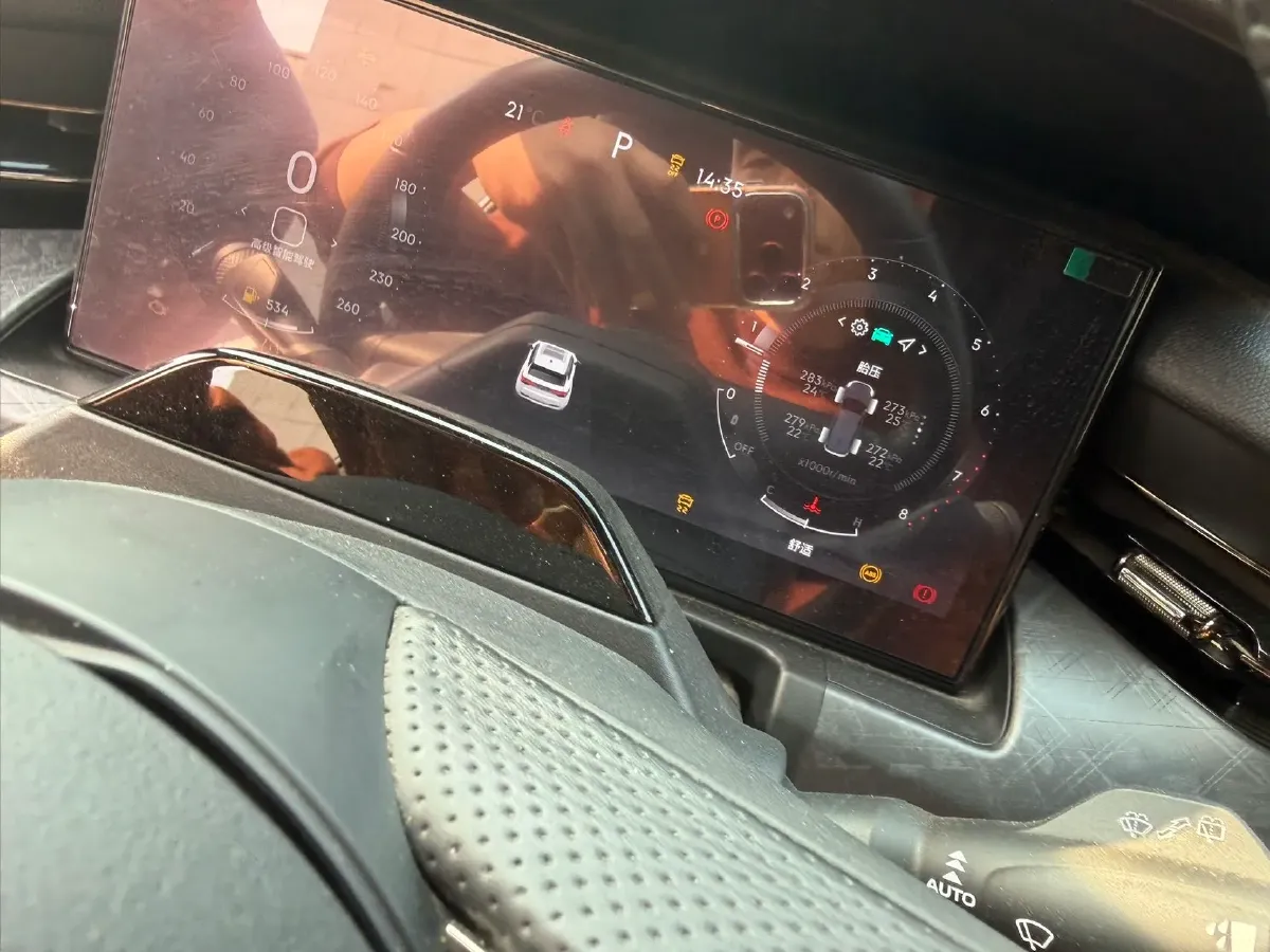 2021 Kia Carnival 2.0T 233HP L4 8AT,autocango,china used car exporter,china ev exporter,chinese used car exporter,chinese used ev exporter