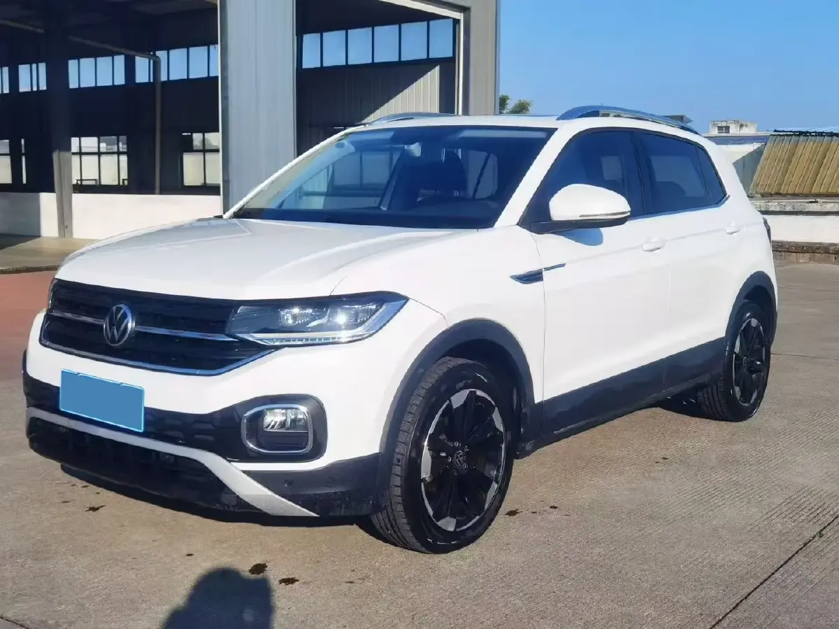 2023 Volkswagen Tacqua 1.2T 116HP L4 7DCT