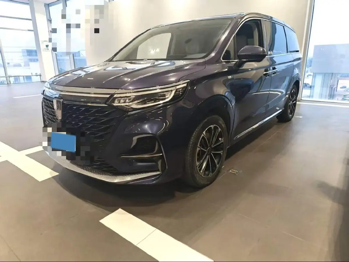 2022 Roewe iMAX8 2.0T 234HP L4 8AT