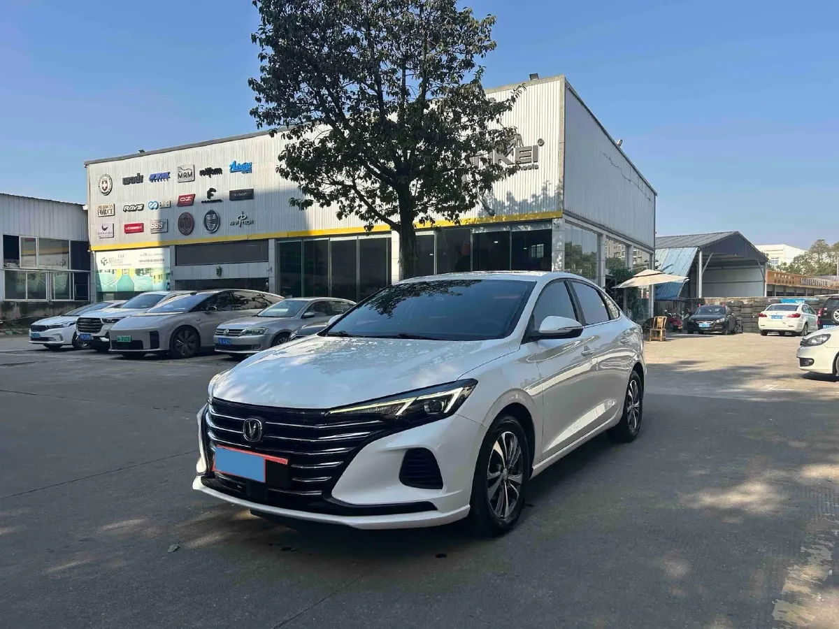 2022 ChangAn Eado 1.6L 128HP L4 CVT,autocango,china used car exporter,china ev exporter,chinese used car exporter,chinese used ev exporter