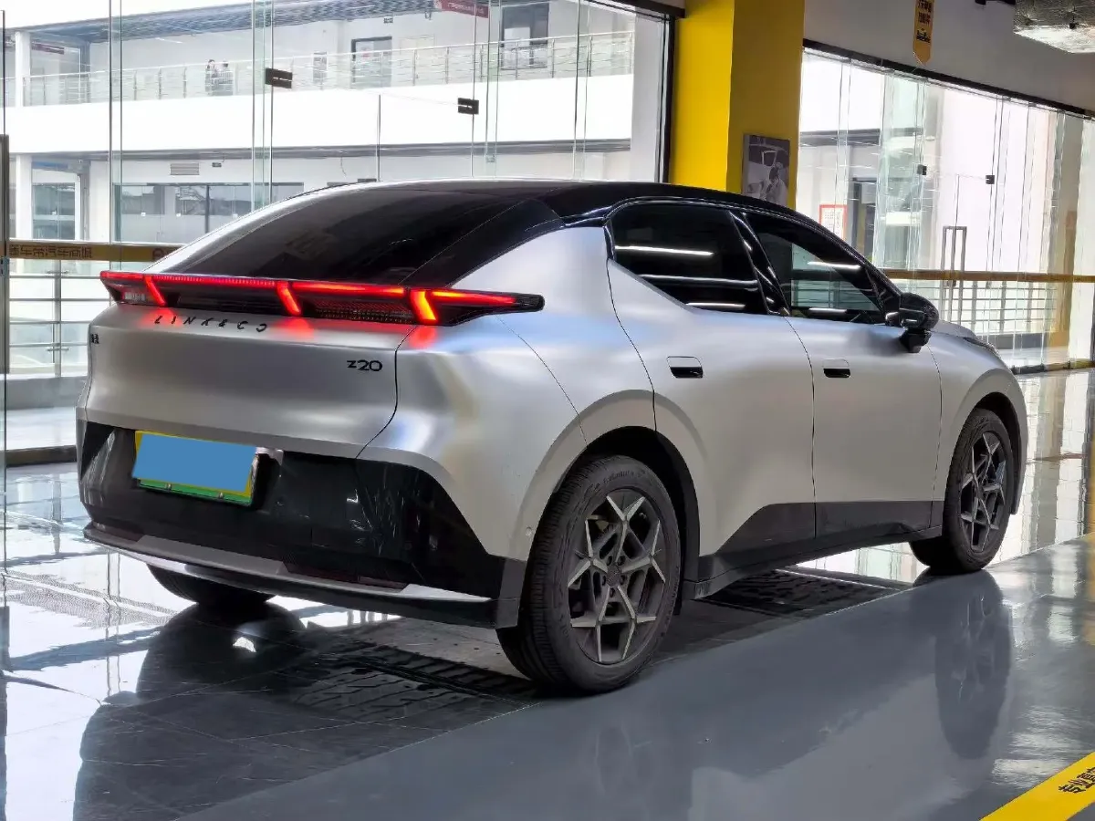 2025 Dongfeng Z9 2.0T 258HP L4 8AT,autocango,china used car exporter,china ev exporter,chinese used car exporter,chinese used ev exporter