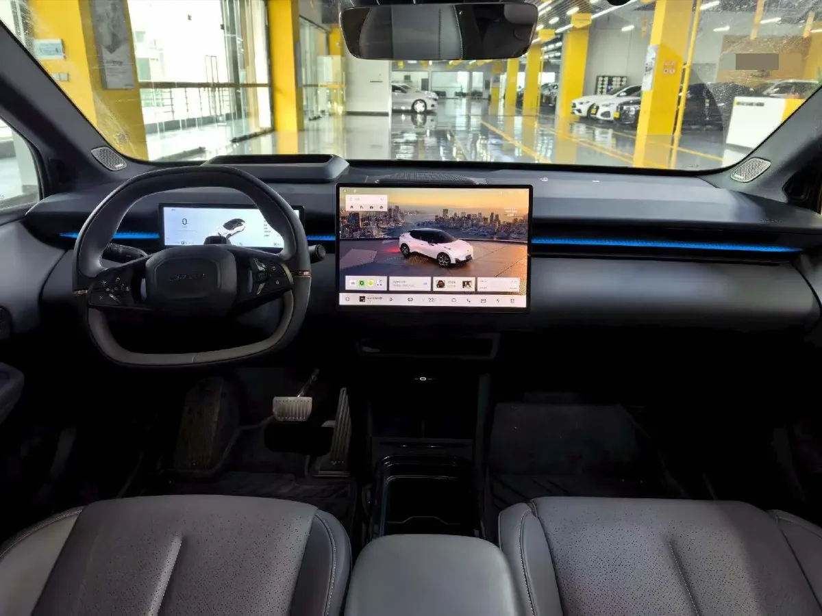 2025 Dongfeng Z9 2.0T 258HP L4 8AT,autocango,china used car exporter,china ev exporter,chinese used car exporter,chinese used ev exporter