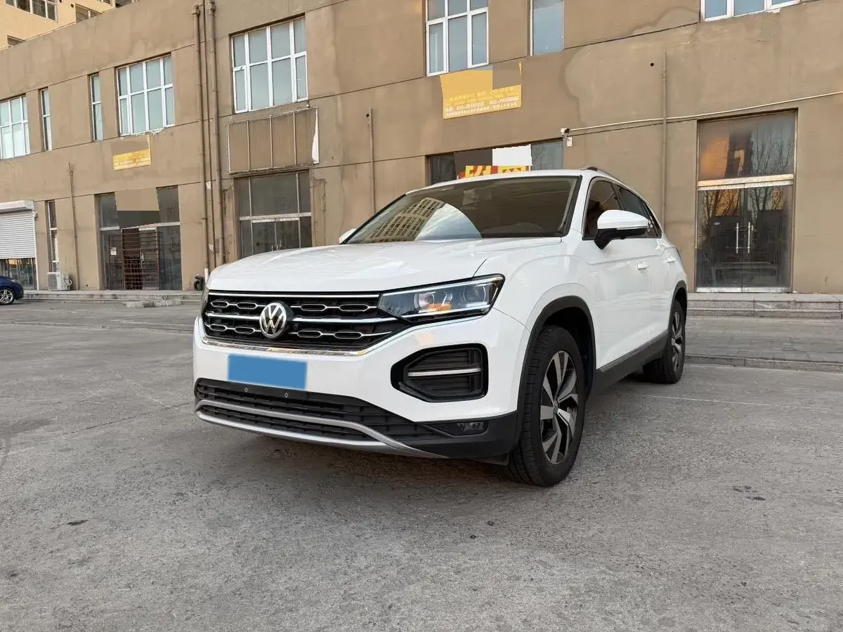 2019 Jeep Cherokee 2.0T 234HP L4 9AT