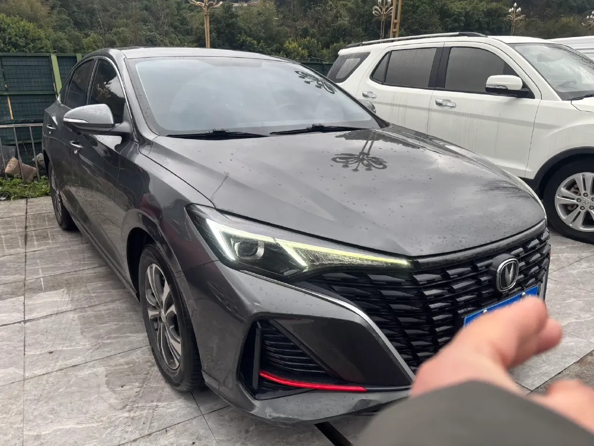 2023 ChangAn Eado 1.4T 160HP L4 7DCT,autocango,china used car exporter,china ev exporter,chinese used car exporter,chinese used ev exporter