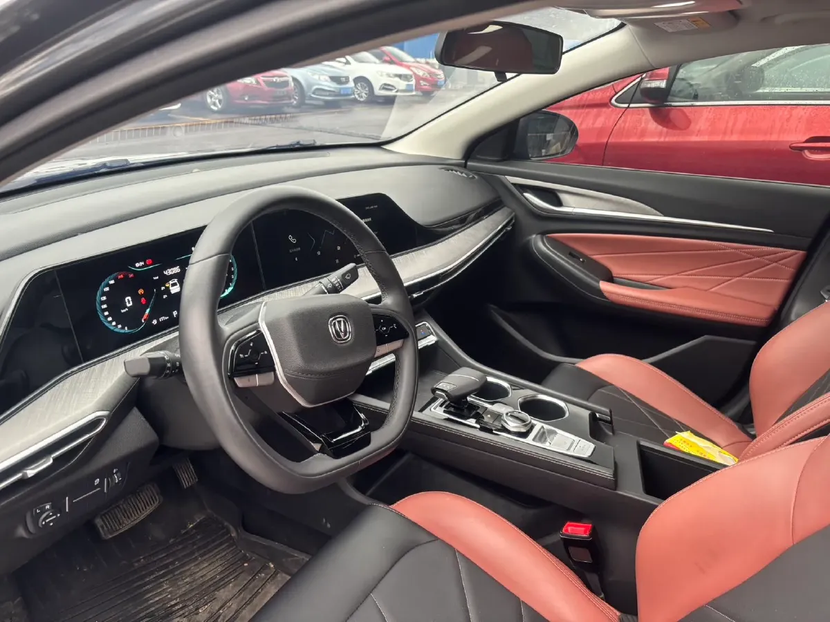 2023 ChangAn Eado 1.4T 160HP L4 7DCT,autocango,china used car exporter,china ev exporter,chinese used car exporter,chinese used ev exporter