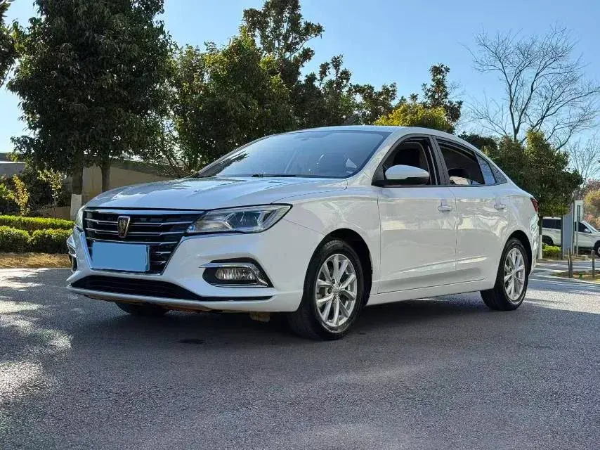 2020 Roewe i5 1.5L 120HP L4 CVT