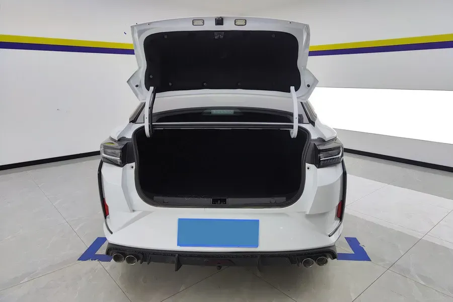 2023 DongFeng Aeolus YiXuan 1.5L 125HP L4 6DCT,autocango,china used car exporter,china ev exporter,chinese used car exporter,chinese used ev exporter