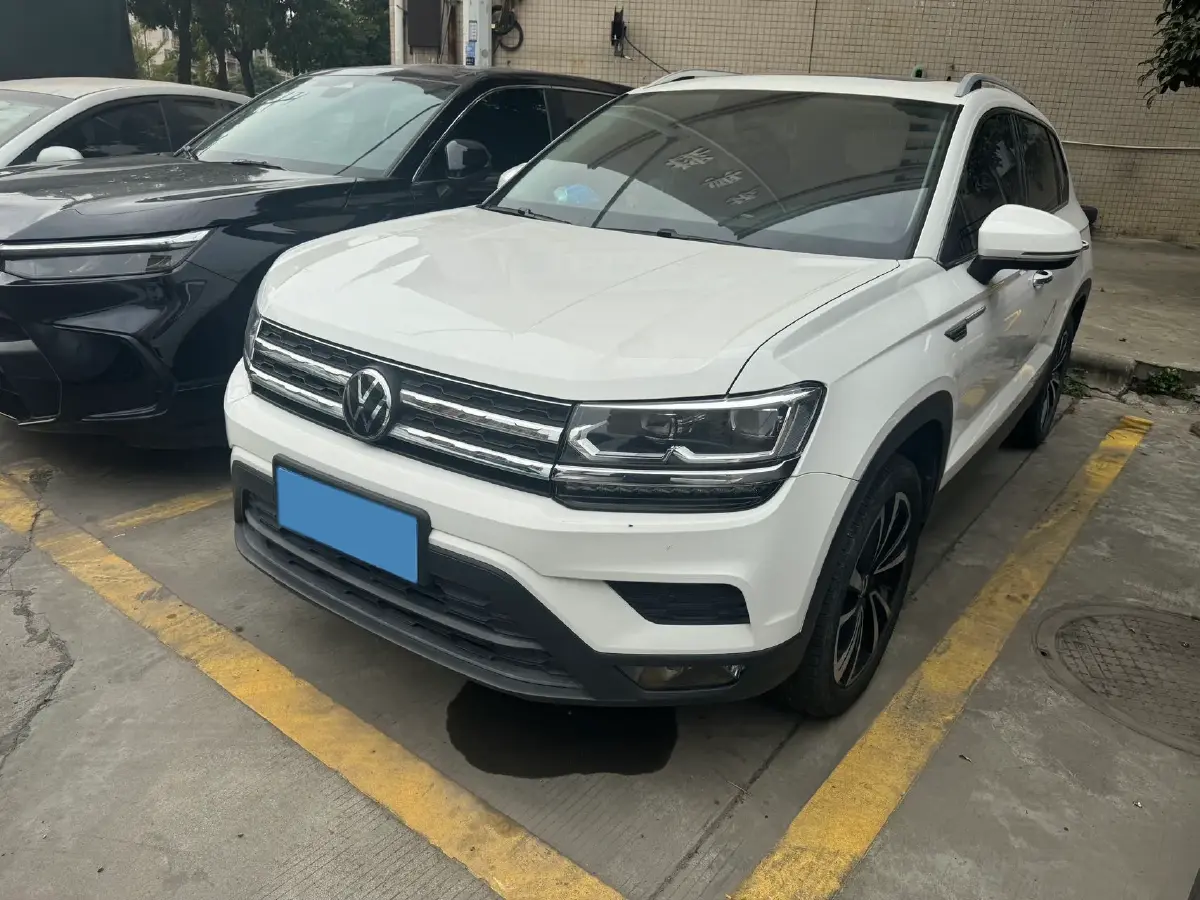 2021 Volkswagen Tharu 1.4T 150HP L4 7DCT
