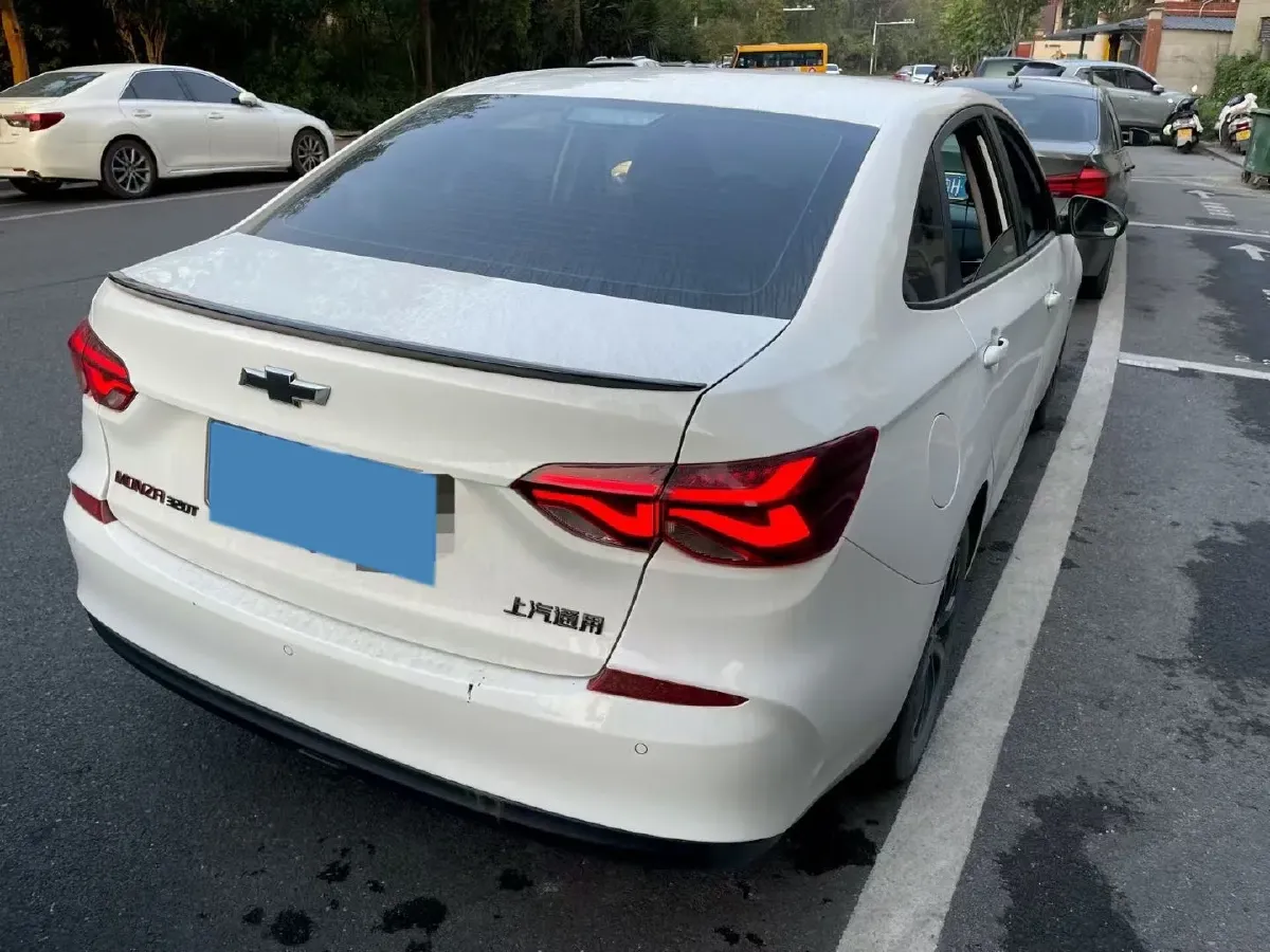 2022 Chevrolet Monza 1.0T 125HP L3 6DCT,autocango,china used car exporter,china ev exporter,chinese used car exporter,chinese used ev exporter