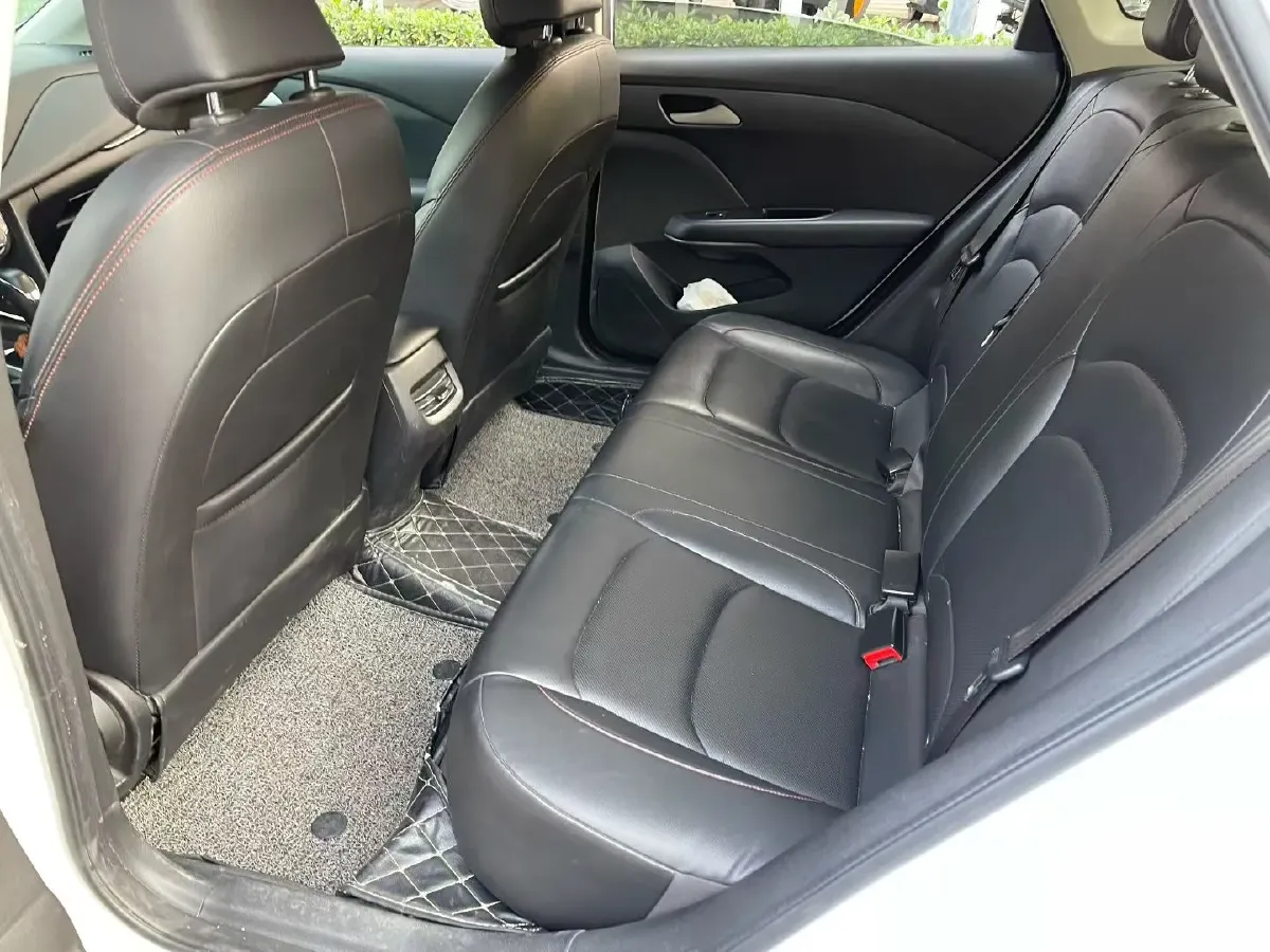 2022 Chevrolet Monza 1.0T 125HP L3 6DCT,autocango,china used car exporter,china ev exporter,chinese used car exporter,chinese used ev exporter