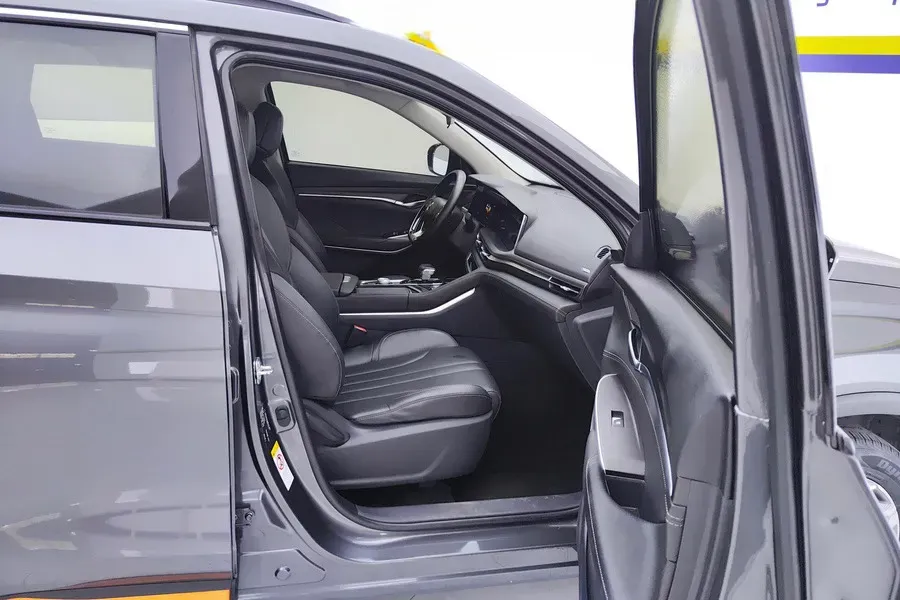 2021 ChangAn CS75 Plus 1.5T 178HP L4 6AT,autocango,china used car exporter,china ev exporter,chinese used car exporter,chinese used ev exporter