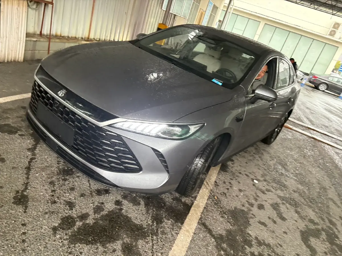 2025 BYD Qin Plus 1.5L 101HP L4 E-CVT PHEV 15.8KWH