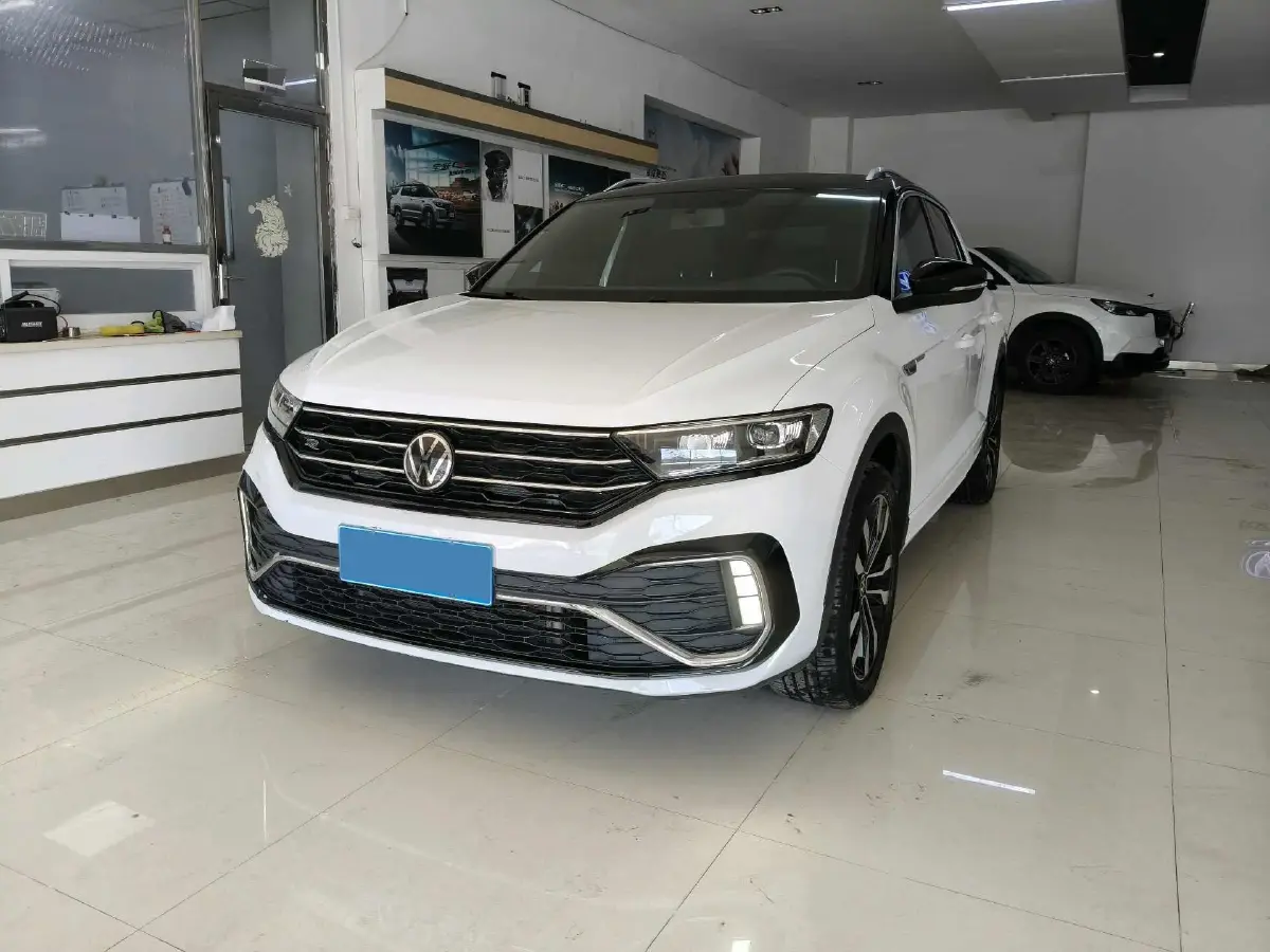 2022 Volkswagen T-Roc 1.4T 150HP L4 7DCT