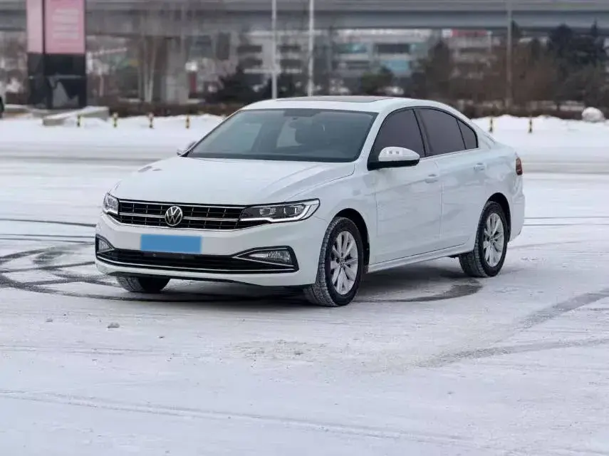 2021 Volkswagen Bora 1.5L 113HP L4 6AT