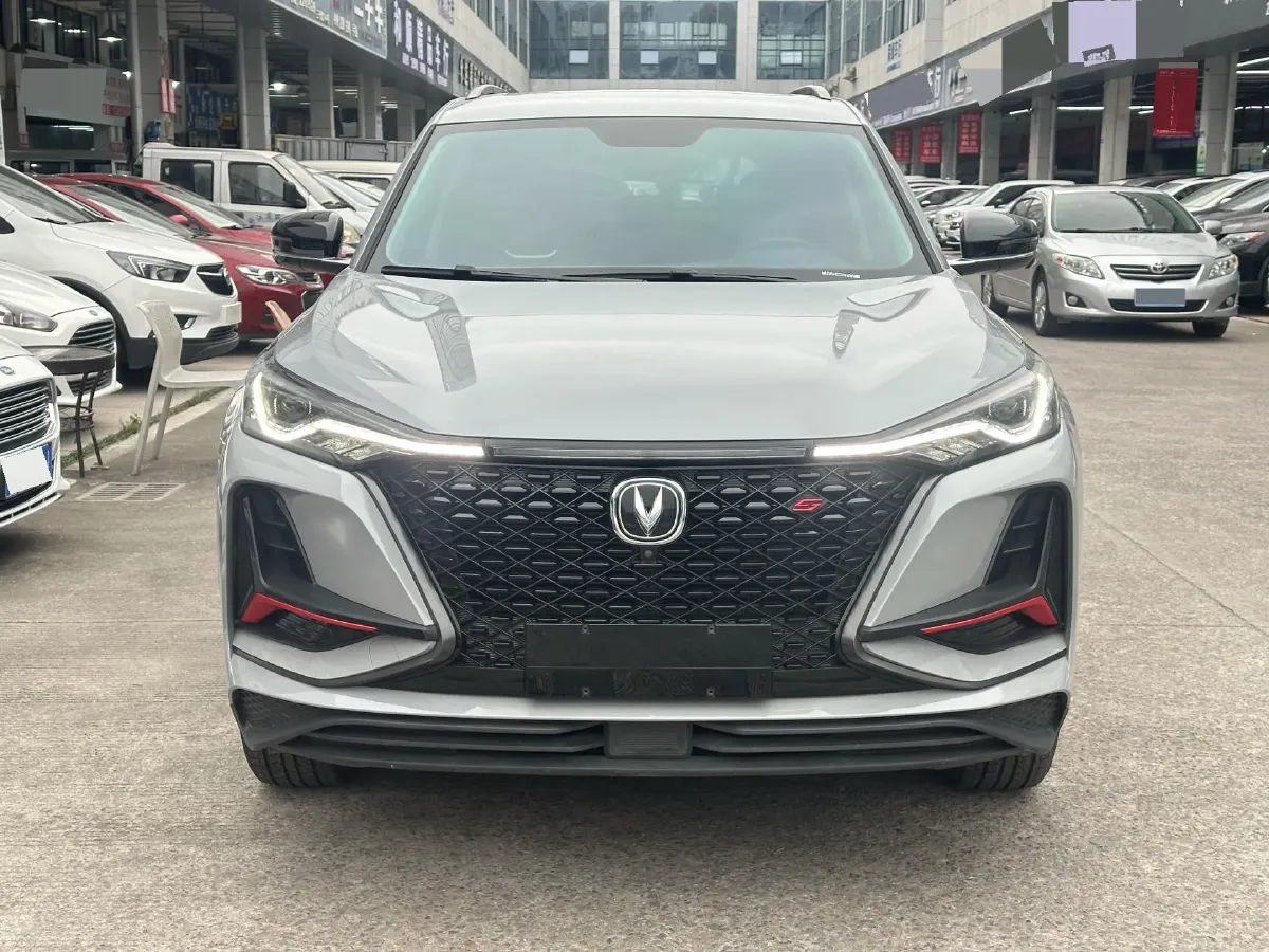 2021 ChangAn CS75 Plus 1.5T 178HP L4 6AT,autocango,china used car exporter,china ev exporter,chinese used car exporter,chinese used ev exporter