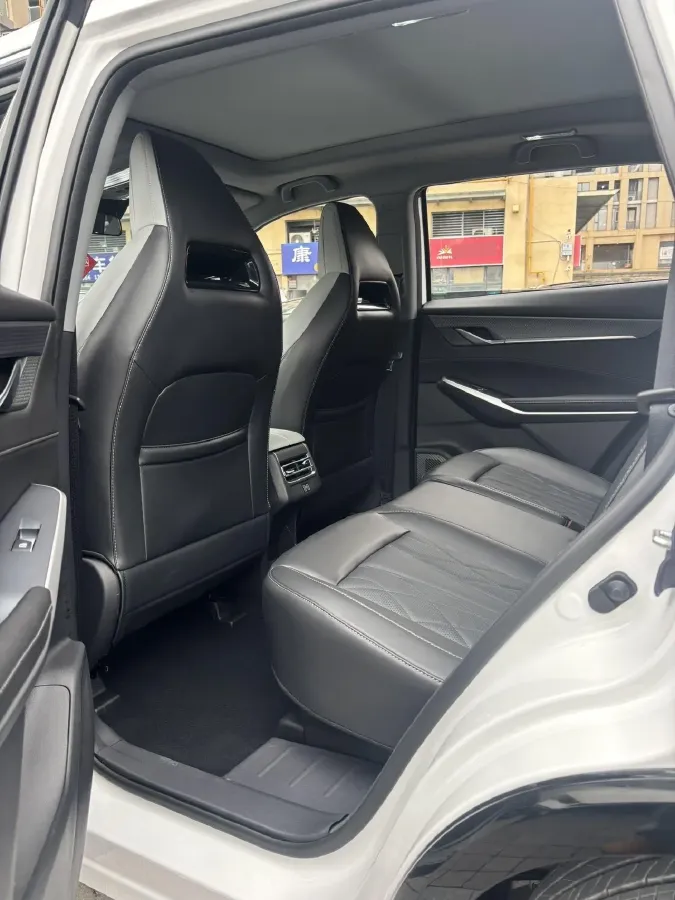 2024 ChangAn CS75 1.5T 188HP L4 7DCT,autocango,china used car exporter,china ev exporter,chinese used car exporter,chinese used ev exporter