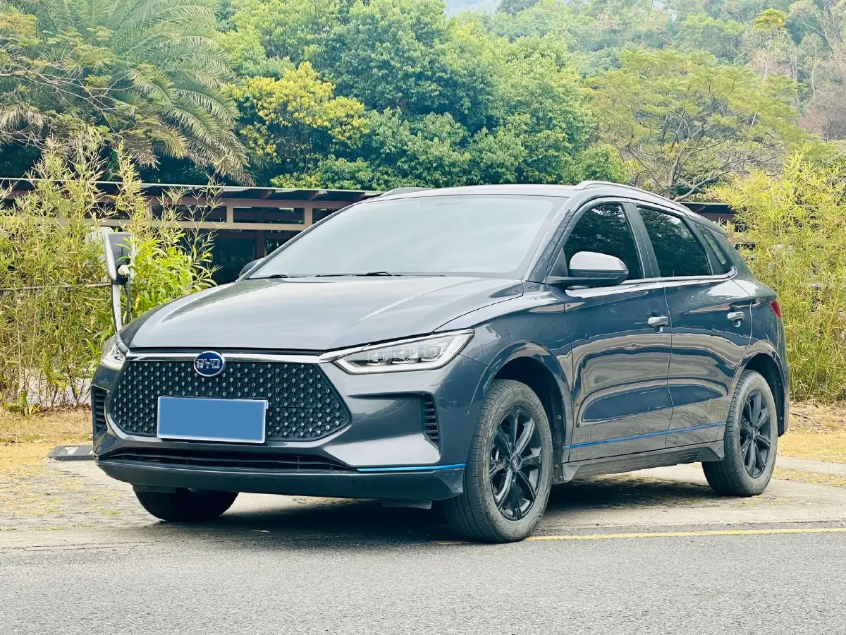 2019 BYD e2 BEV 47.3KWH