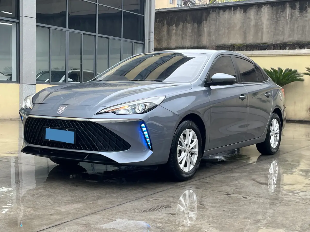 2023 Roewe i5 1.5L 129HP L4 5MT