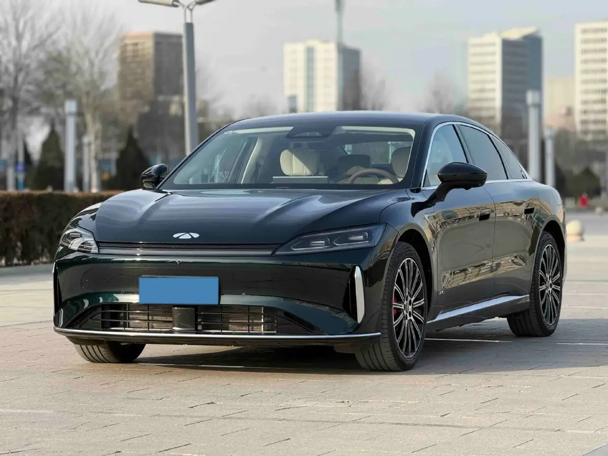 2025 Fulwin FulwinA9L 1.5T 156HP L4 1DHT PHEV