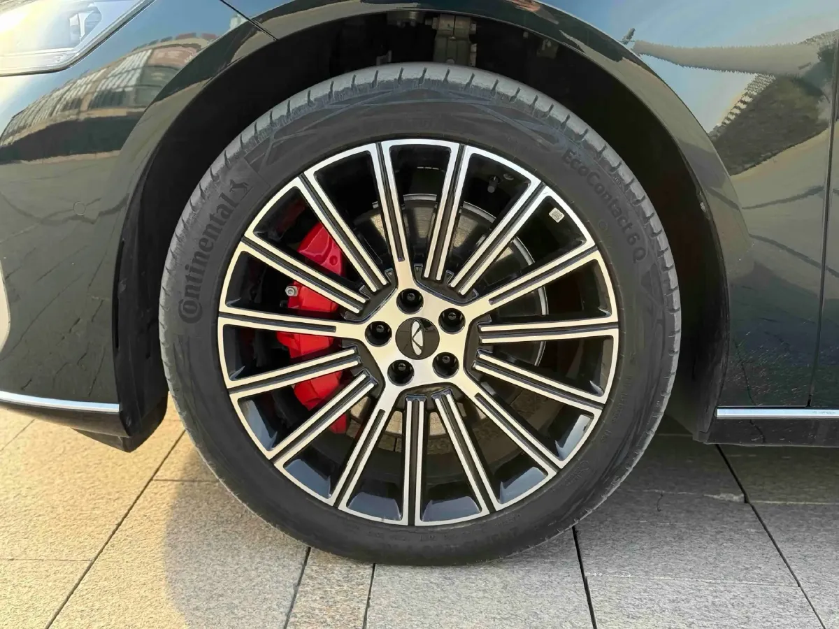 2025 Fulwin FulwinA9L 1.5T 156HP L4 1DHT PHEV,autocango,china used car exporter,china ev exporter,chinese used car exporter,chinese used ev exporter