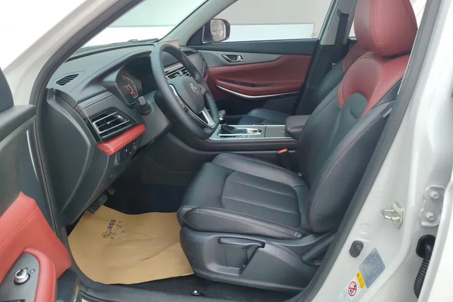 2023 ChangAn CS75 1.5T 188HP L4 7DCT,autocango,china used car exporter,china ev exporter,chinese used car exporter,chinese used ev exporter