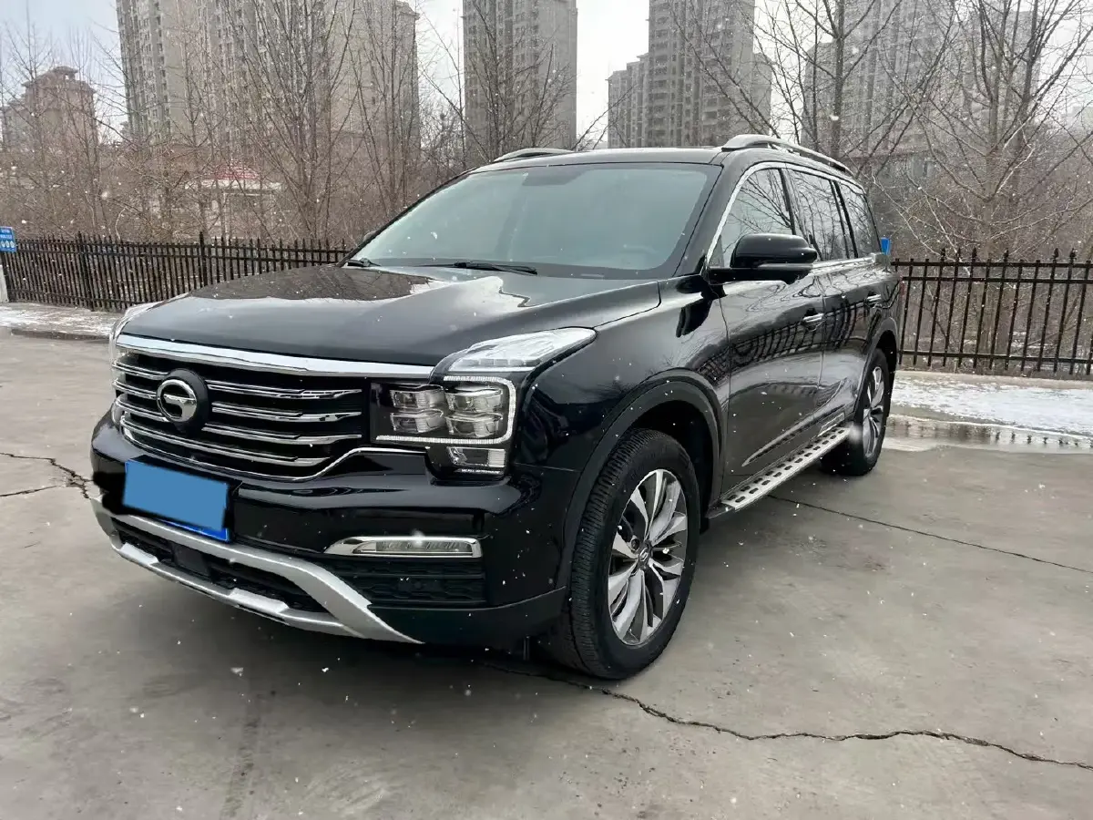 2017 GAC Trumpchi GS8 2.0T 201HP L4 6AT