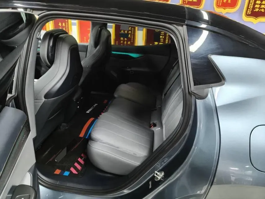 2024 LYNK&CO 07 EM-P 1.5T 163HP L4 3DHT PHEV 18.99KWH,autocango,china used car exporter,china ev exporter,chinese used car exporter,chinese used ev exporter