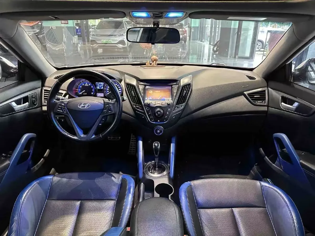 2012 Hyundai Veloster 1.6T 204HP L4 6AT,autocango,china used car exporter,china ev exporter,chinese used car exporter,chinese used ev exporter