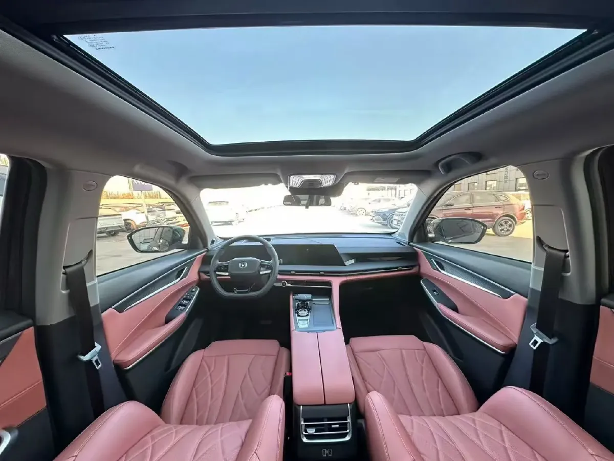 2024 ChangAn CS75 Plus 2.0T 233HP L4 8AT,autocango,china used car exporter,china ev exporter,chinese used car exporter,chinese used ev exporter