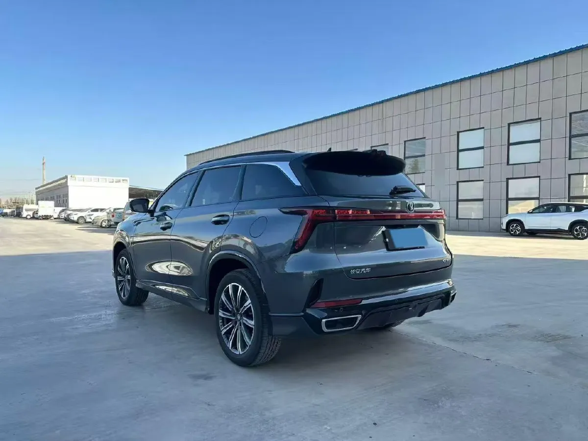 2024 ChangAn CS75 Plus 2.0T 233HP L4 8AT,autocango,china used car exporter,china ev exporter,chinese used car exporter,chinese used ev exporter