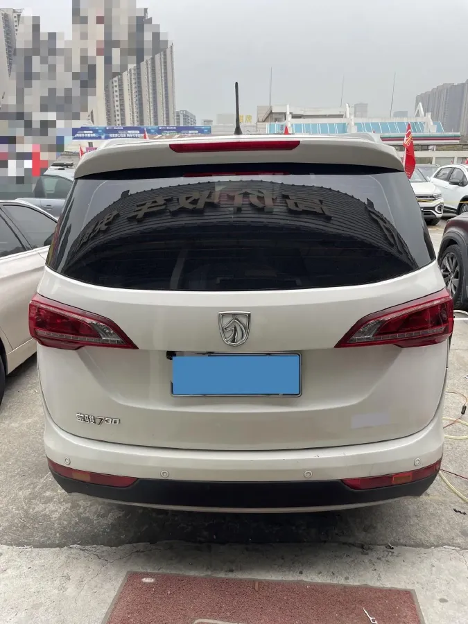 2019 BaoJun 730 1.5L 112HP L4 6MT,autocango,china used car exporter,china ev exporter,chinese used car exporter,chinese used ev exporter