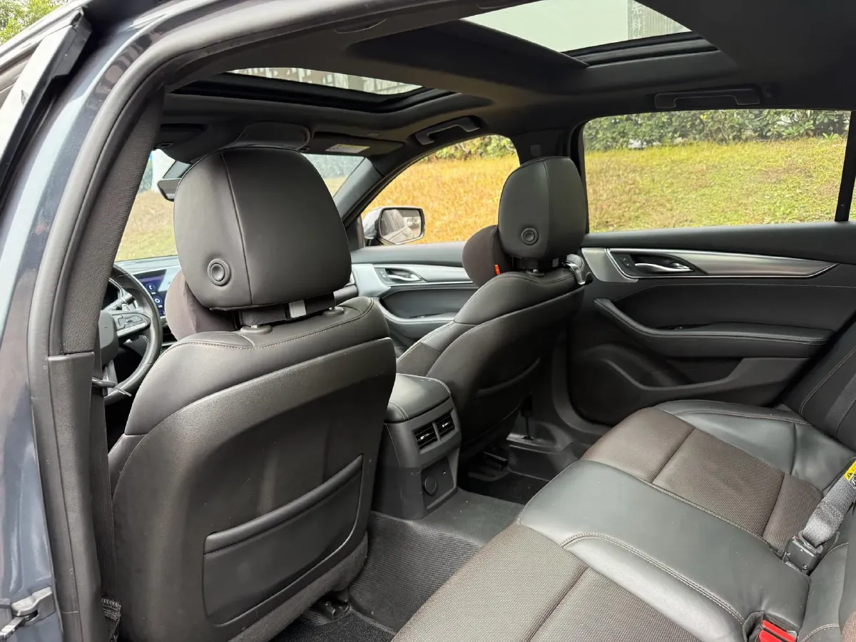 2020 Cadillac CT5 2.0T 237HP L4 10AT,autocango,china used car exporter,china ev exporter,chinese used car exporter,chinese used ev exporter